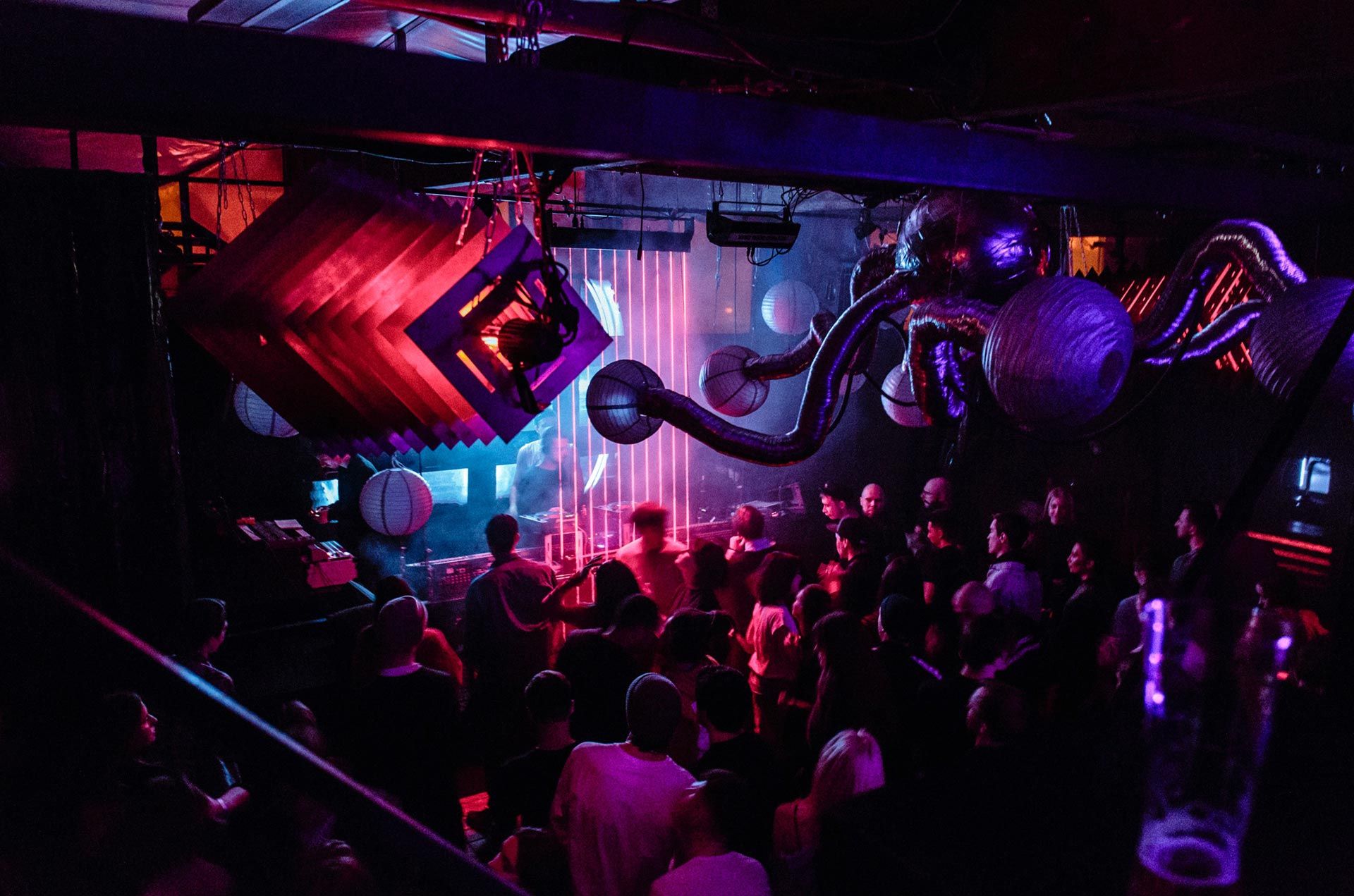 Crowded Dance Floor 1 Crowded Dance Floor 1